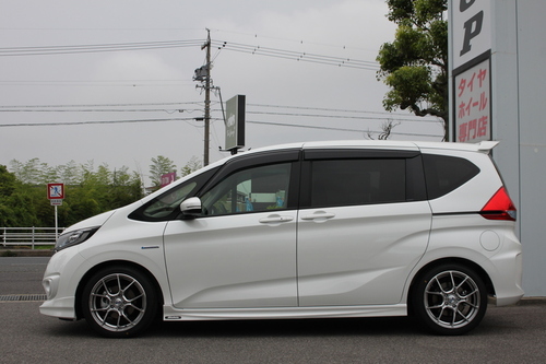 新型フリード　ホイール アルミホイール｜スタイリング｜フリード｜Honda Access｜Honda